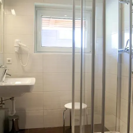 Schistube Steiner Bed and Breakfast